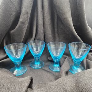 Lot 4 MCM Morgantown Sunrise Medallion Cerulean Blue Footed Juice Glasss Vintage